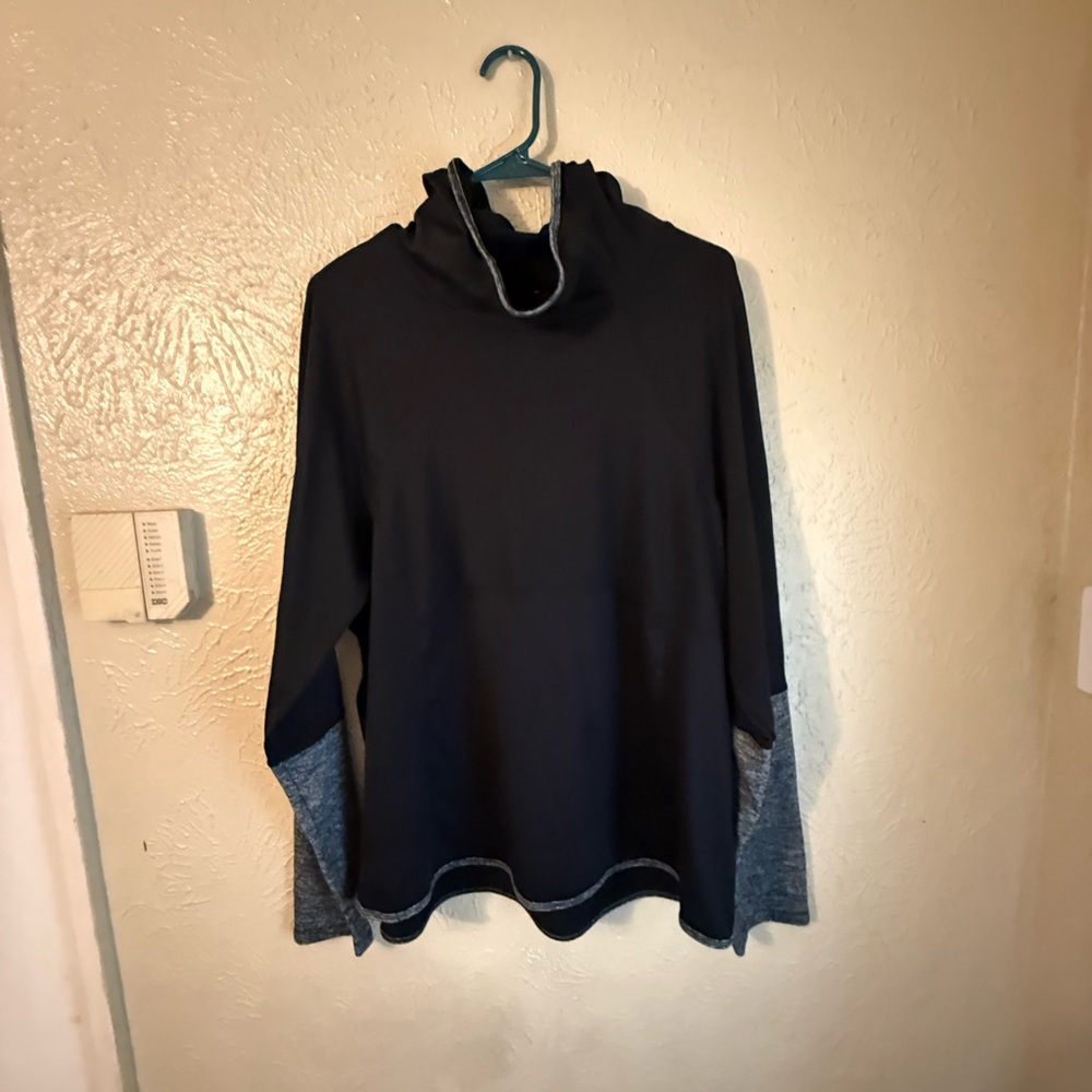 Avia Black and Gray athletic active hoodie XXL